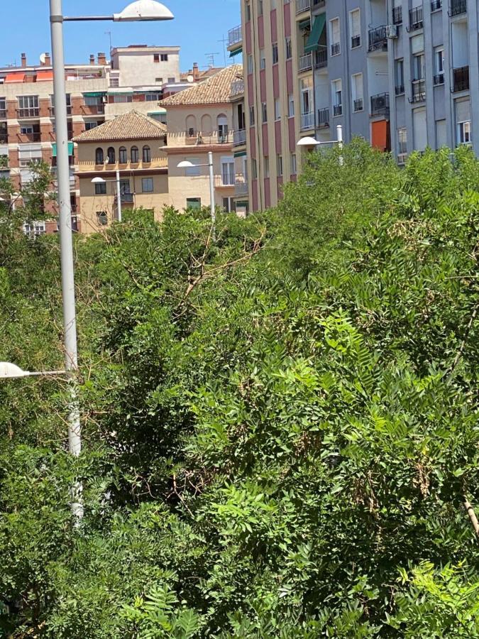 Apartamento Ronda Genil Con Parking Gratuito Granada Luaran gambar