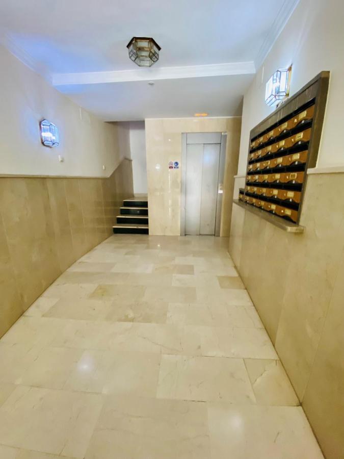 Apartamento Ronda Genil Con Parking Gratuito Granada Luaran gambar